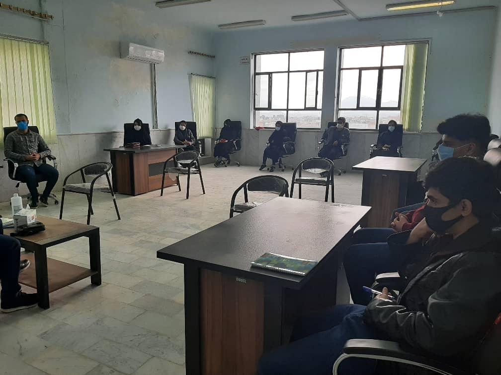 بازدید فعالان دانشجویی از مرکز رشد دهدشت