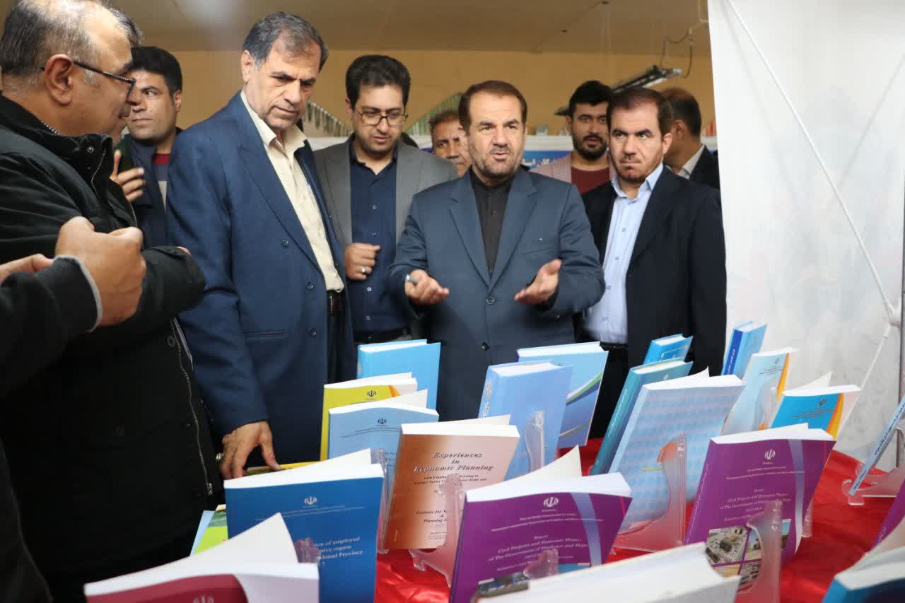 نمایشگاه هفته پژوهش به کار خود پایان داد