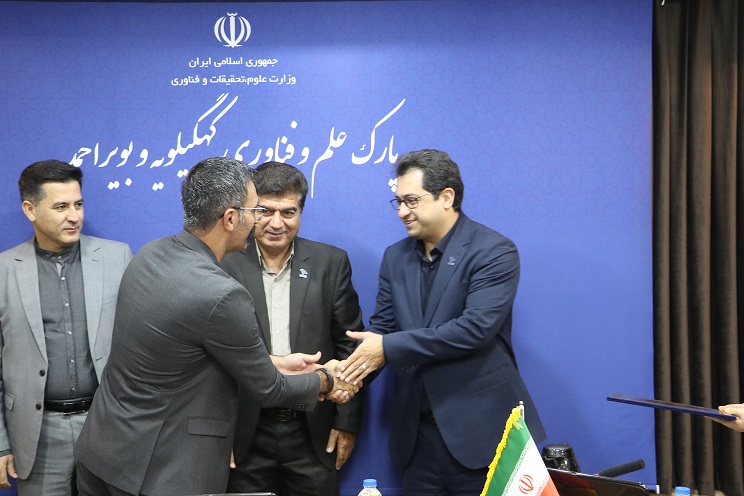 آیین تجلیل از برگزیدگان طرح تانا با حضور فناوران برتر برگزار شد